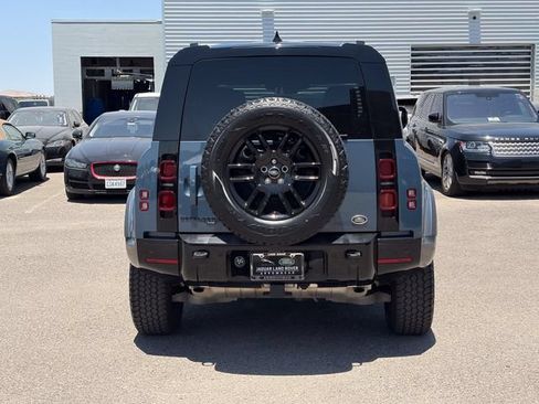 Used 2022 Land Rover Defender 110 X-Dynamic SE AWD/4WD image 29