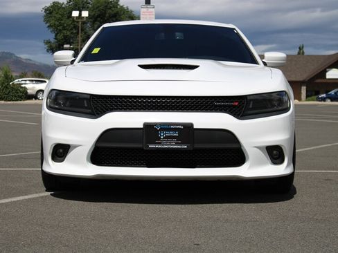 Used 2022 Dodge Charger R/T RWD image 7