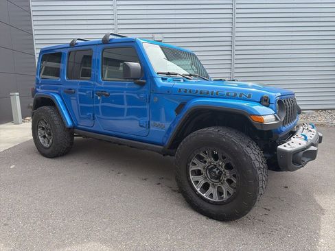 Used 2024 Jeep Wrangler Unlimited Rubicon 4xe image 4