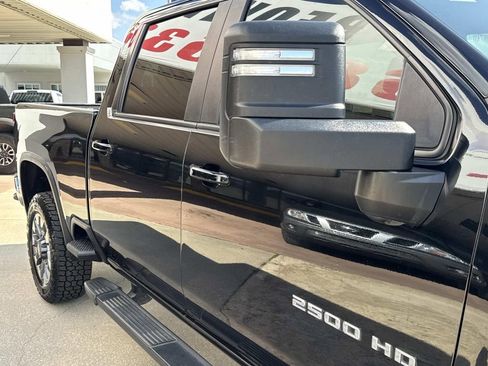 Used 2023 Chevrolet Silverado 2500 LT w/ Convenience Package image 15