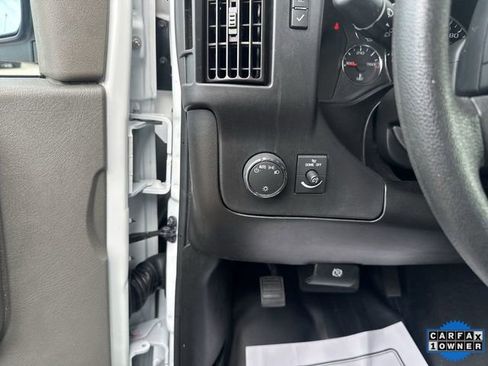 Used 2024 Chevrolet Express 2500 w/ Driver Convenience Package image 12