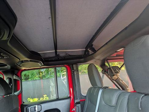 Used 2019 Jeep Wrangler Unlimited Sport S AWD/4WD image 25