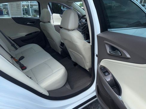 Used 2020 Chevrolet Malibu Premier w/ LPO, Floor Liner Package FWD image 28