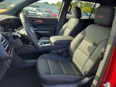 New 2026 Chevrolet Traverse Z71 w/ Enhanced Driving Package AWD/4WD image 21