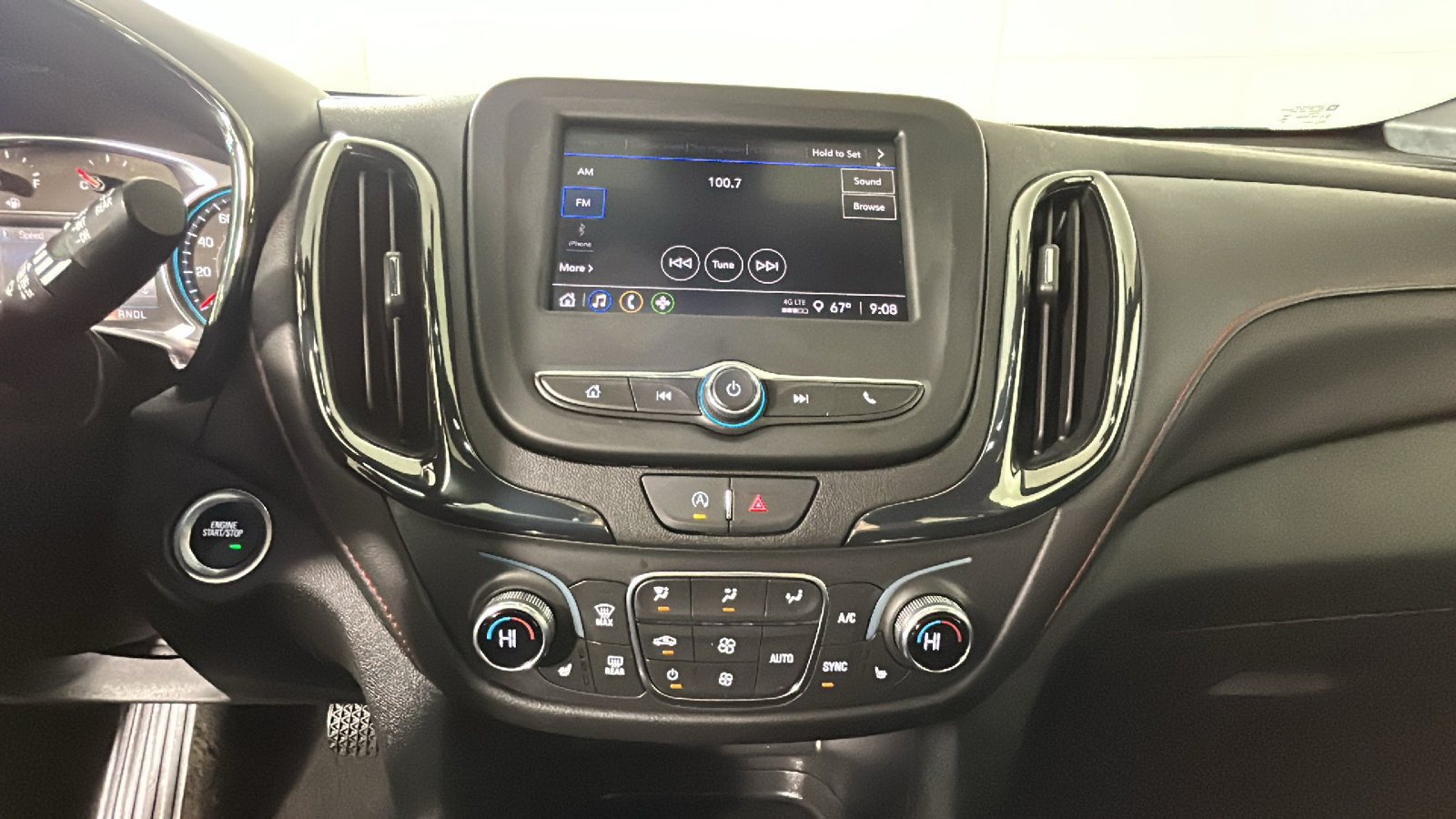 Used 2024 Chevrolet Equinox RS AWD/4WD image 27
