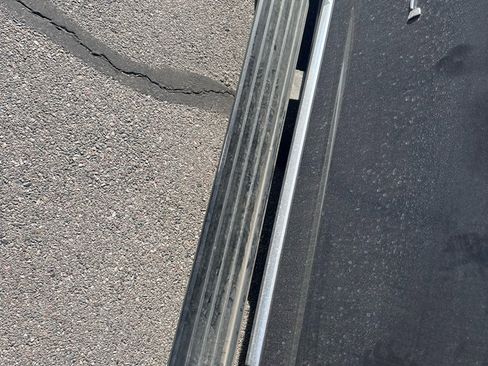 Used 2021 GMC Yukon XL Denali image 11