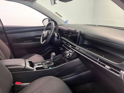 Used 2025 Hyundai Tucson SEL image 11