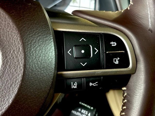 Used 2018 Lexus RX 450hL Luxury w/ Cold Area Package (CT) AWD/4WD image 22