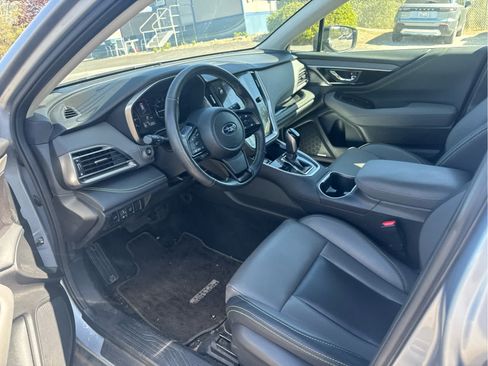 Used 2024 Subaru Outback Onyx Edition AWD/4WD image 11