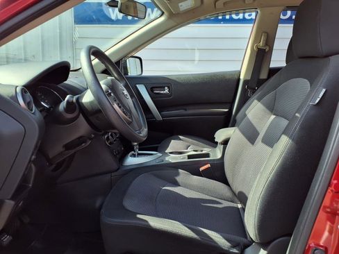 Used 2012 Nissan Rogue SV image 8