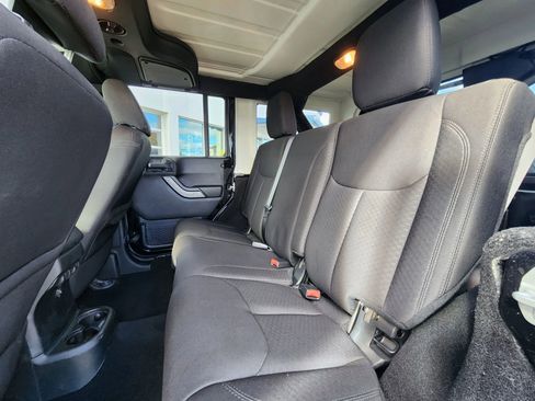 Used 2016 Jeep Wrangler Unlimited Sport w/ Quick Order Package 24S image 34