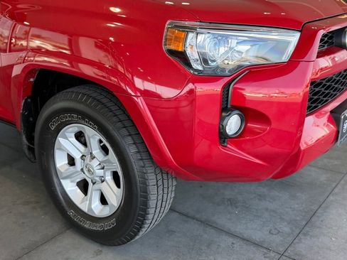 Used 2018 Toyota 4Runner SR5 RWD image 8
