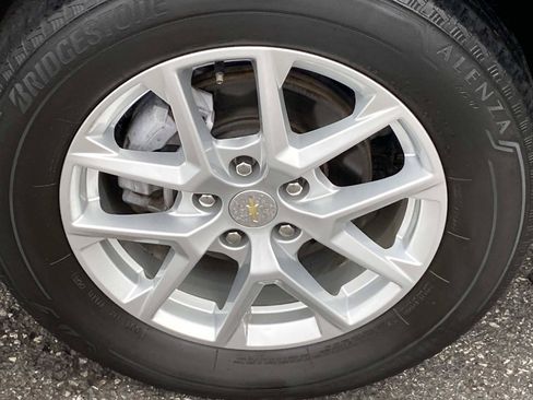 Used 2024 Chevrolet Equinox LS AWD/4WD image 26