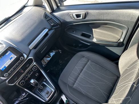 Used 2018 Ford EcoSport SE w/ SE Cold Weather Package FWD image 19