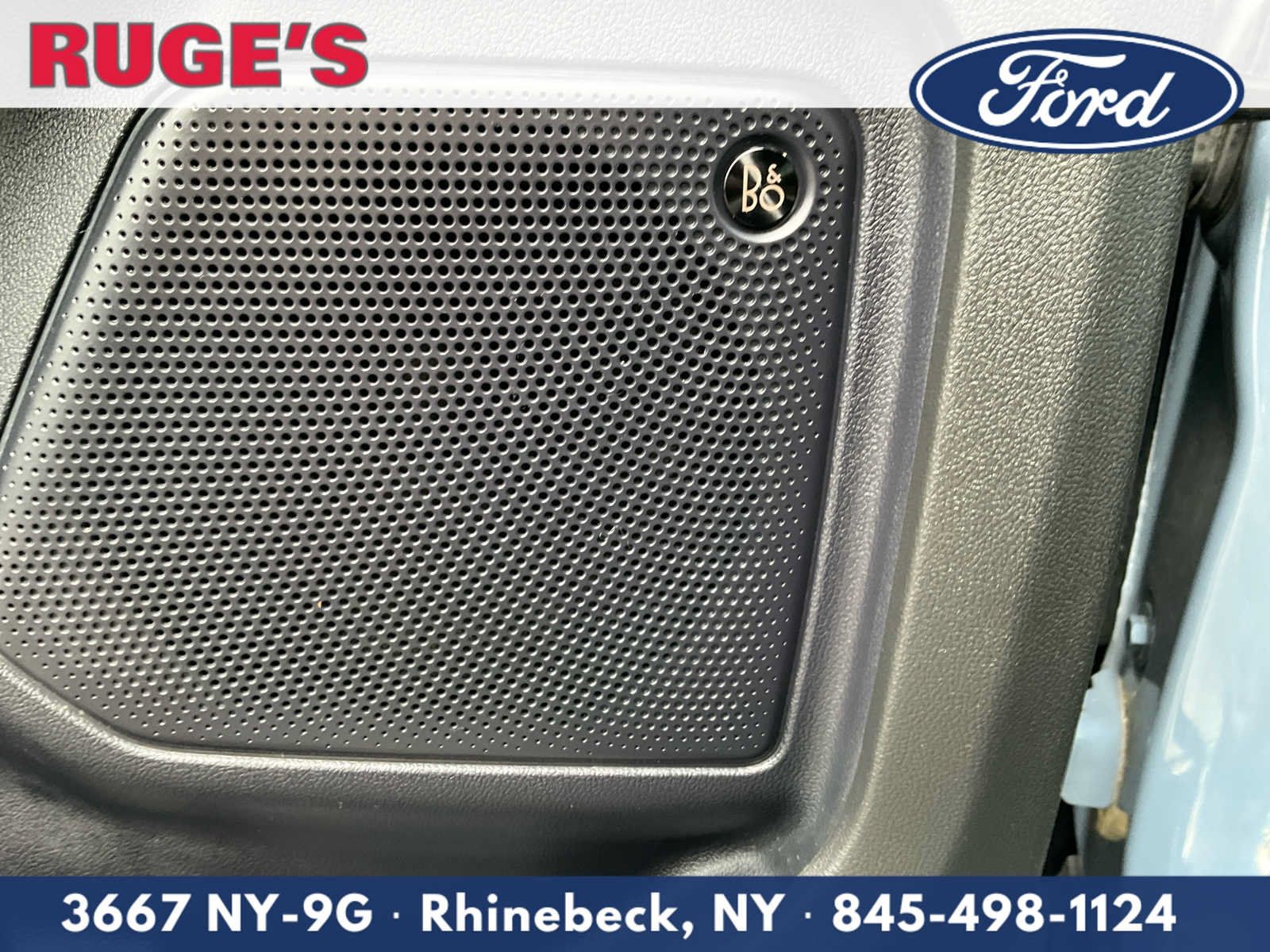 Certified 2024 Ford Escape Platinum w/ Premium Technology Package AWD/4WD image 17