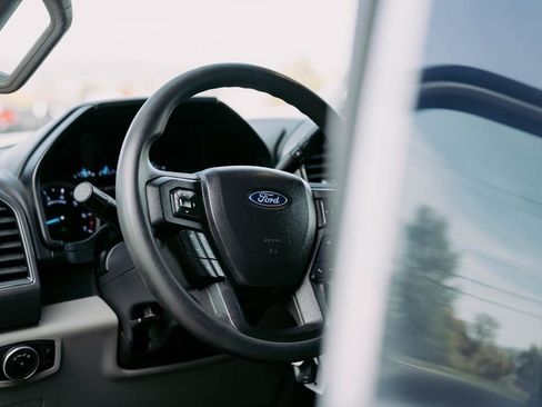 Used 2022 Ford F350 XLT image 14