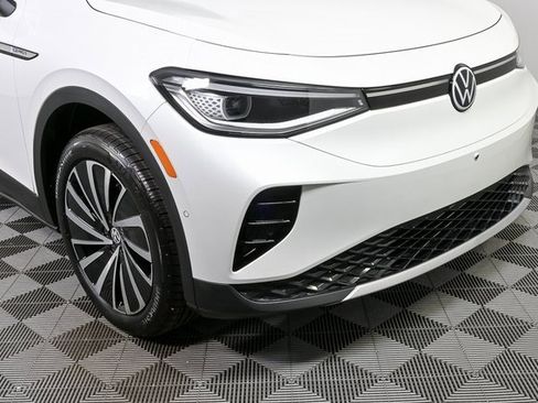 Certified 2023 Volkswagen ID.4 Pro S Plus image 32