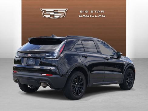 Used 2023 Cadillac XT4 Sport FWD image 5