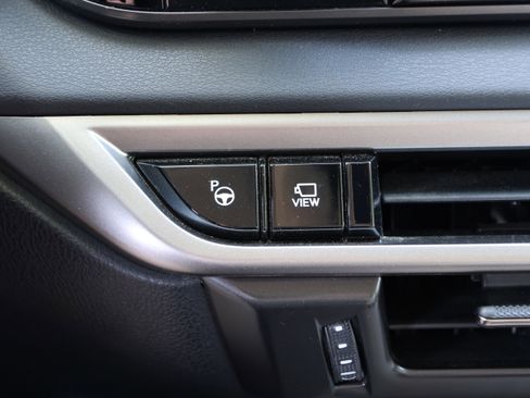 Used 2023 Lexus RX 350 FWD w/ Cold Area Package image 28