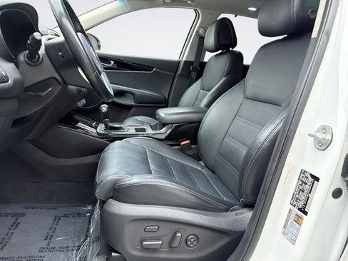Used 2016 Kia Sorento SX AWD/4WD image 11
