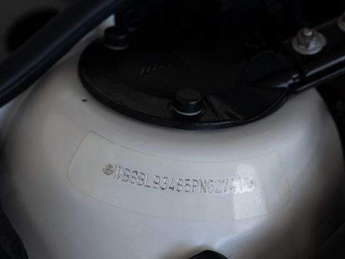 Used 2005 BMW M3 Coupe RWD image 36