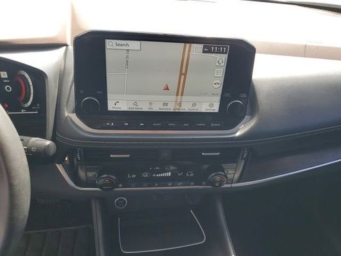 Certified 2023 Nissan Rogue Platinum w/ Platinum Premium Package image 15