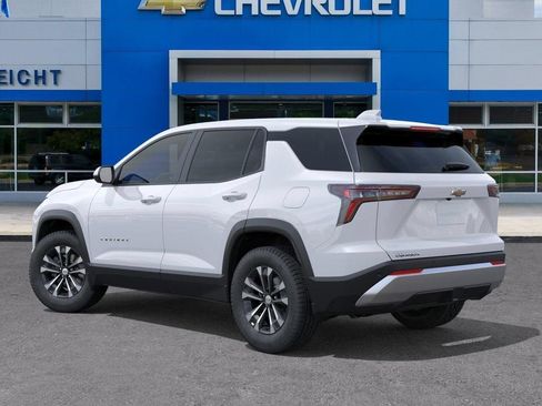 New 2027 Chevrolet Equinox LT w/ Convenience Package II FWD image 3