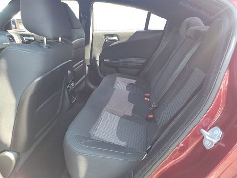 Used 2019 Dodge Charger SXT w/ Blacktop Package RWD image 11