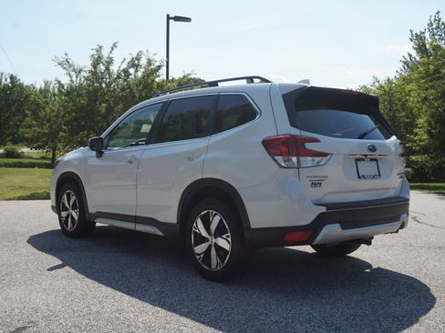Used 2020 Subaru Forester Touring AWD/4WD image 7