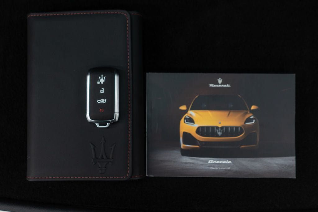 Used 2023 Maserati Grecale Modena AWD/4WD image 54