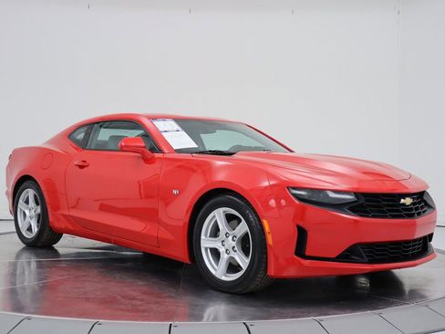 Used 2023 Chevrolet Camaro LT image 7