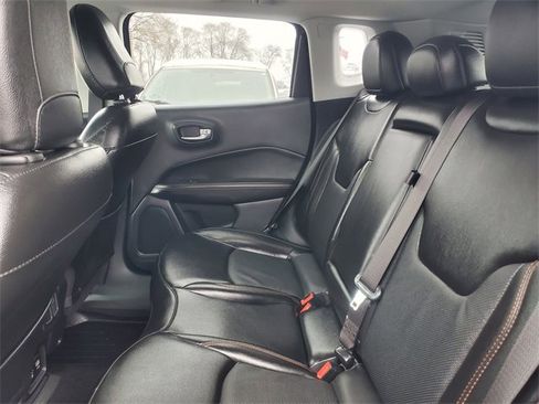 Used 2020 Jeep Compass Limited image 32