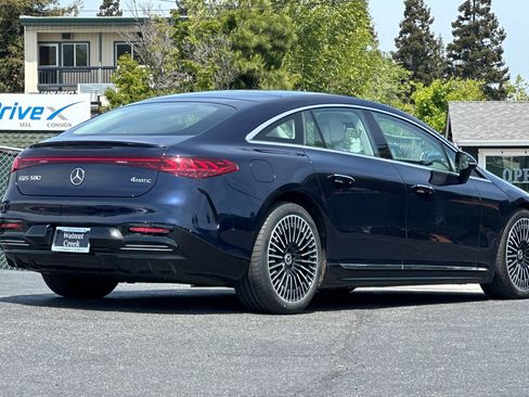 Used 2024 Mercedes-Benz EQS 580 4MATIC Sedan image 8