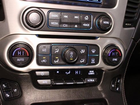 Used 2019 GMC Yukon XL SLT image 30