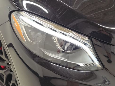 Used 2019 Mercedes-Benz GLE 63 AMG S image 48