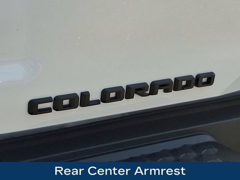 Used 2024 Chevrolet Colorado ZR2 w/ ZR2 Convenience Package III AWD/4WD image 33
