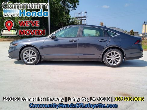Used 2025 Honda Accord LX image 4
