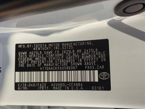 Used 2025 Toyota Camry LE FWD image 12