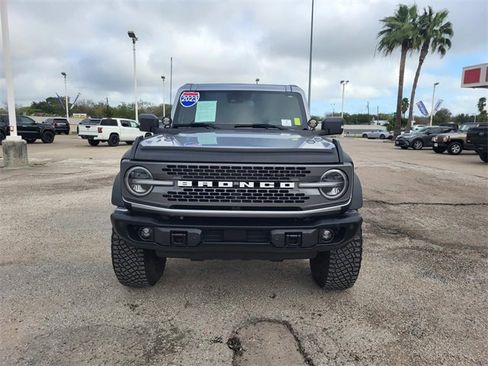 Used 2023 Ford Bronco Badlands image 18