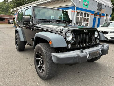 Used 2015 Jeep Wrangler Sport w/ Connectivity Group AWD/4WD image 7