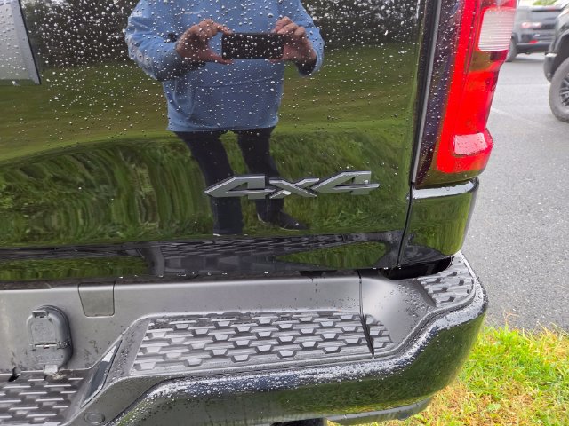 Used 2026 RAM 1500 Laramie AWD/4WD image 28