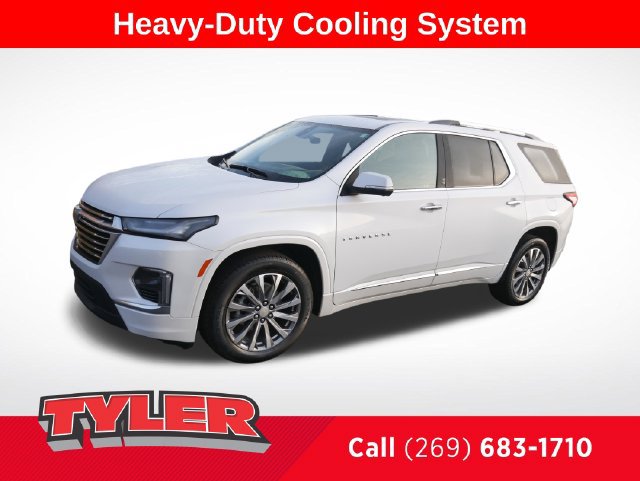 Used 2023 Chevrolet Traverse Premier w/ LPO, Floor Liner Package FWD image 3