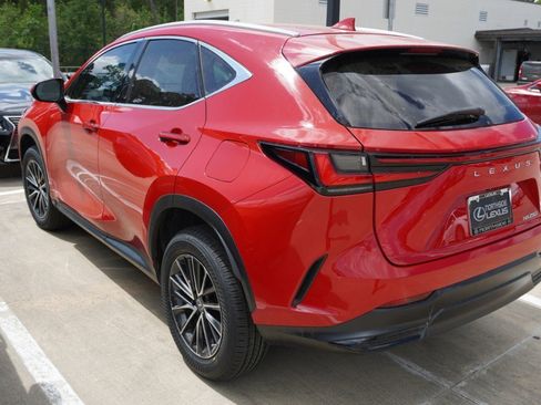 Used 2023 Lexus NX 250 FWD w/ Towing Package (2000 Lbs) image 6