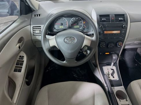 Used 2010 Toyota Corolla LE FWD image 19