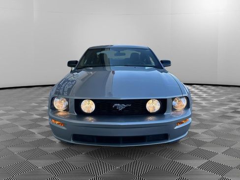 Used 2008 Ford Mustang GT RWD image 2