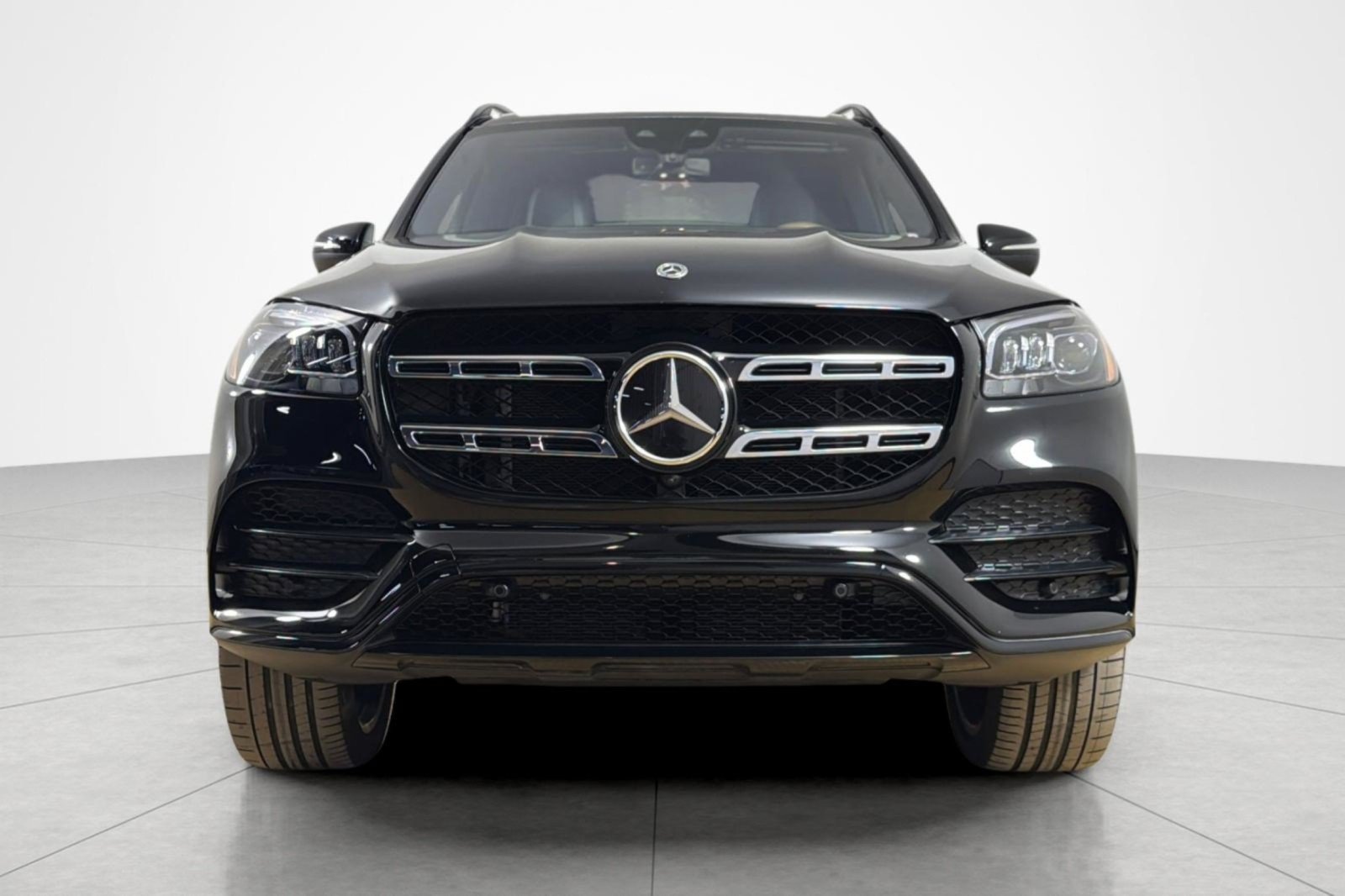 Used 2022 Mercedes-Benz GLS 450 4MATIC image 8