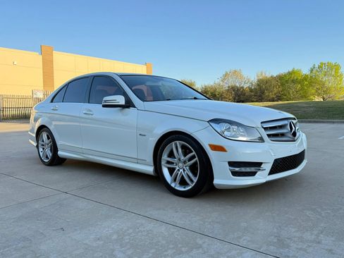 Used 2012 Mercedes-Benz C 250 Sedan image 7