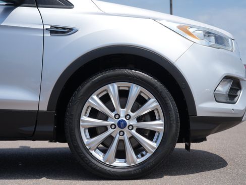 Used 2017 Ford Escape Titanium w/ Equipment Group 301A AWD/4WD image 11