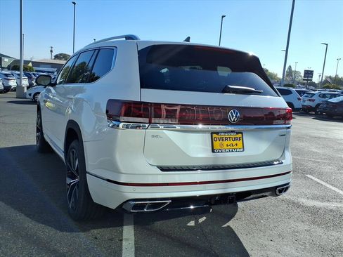 New 2026 Volkswagen Atlas SEL Premium R-Line image 2
