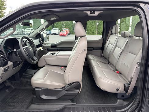 Used 2019 Ford F150 XL w/ XL Power Equipment Group AWD/4WD image 4